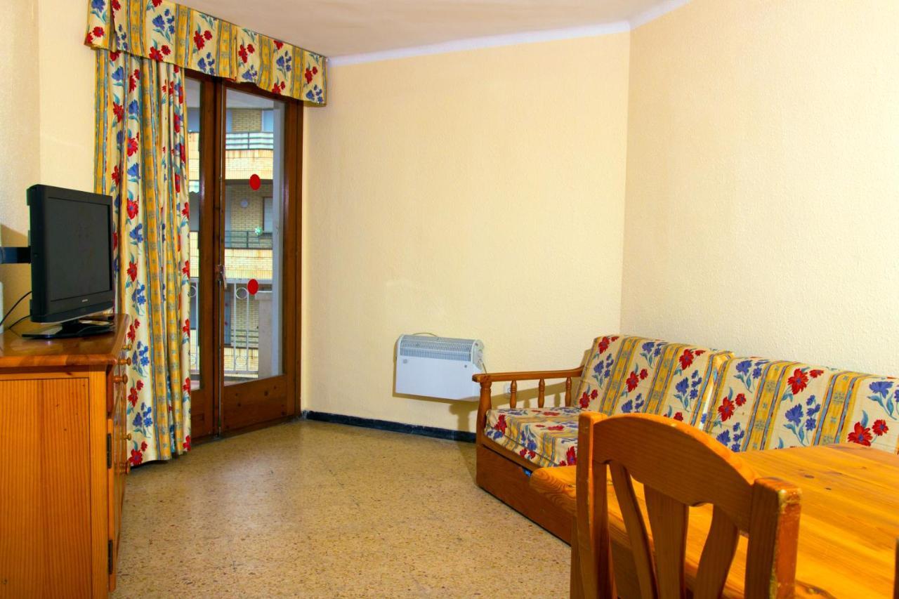 Apartamentos Bahia Dorada Y Iris Salou Zewnętrze zdjęcie
