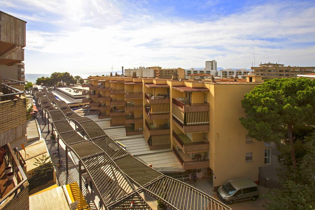 Apartamentos Bahia Dorada Y Iris Salou Zewnętrze zdjęcie